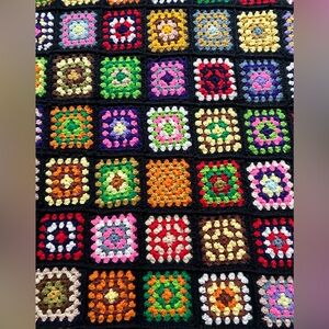 Granny Square Crocheted AFGHAN Throw Blanket Vintage 70s Couch Roseanne 55x64"